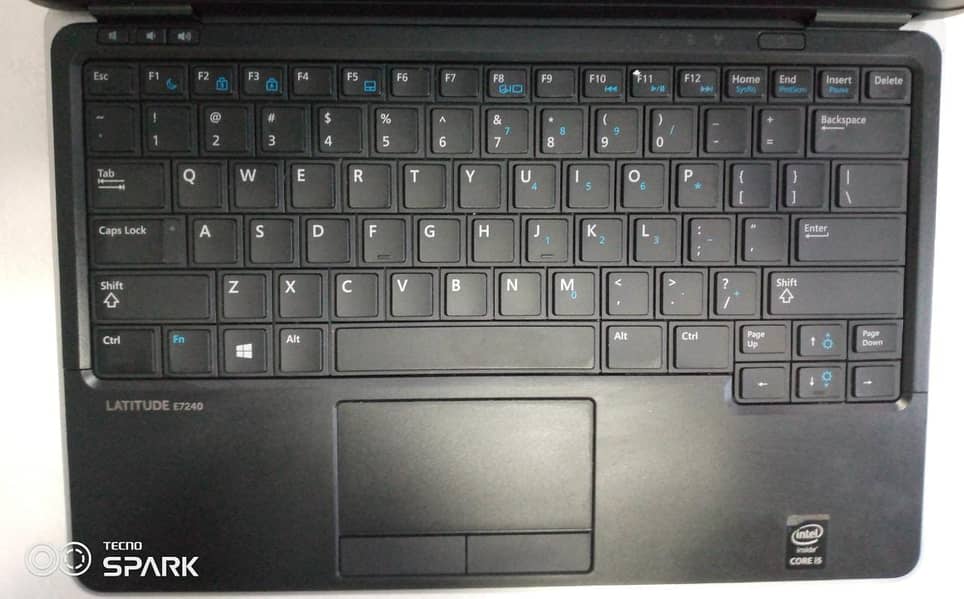 DELL LATITUDE E7240 i5 4th Gen 4