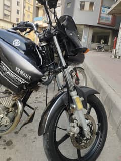 Yamaha YBR 125 2015