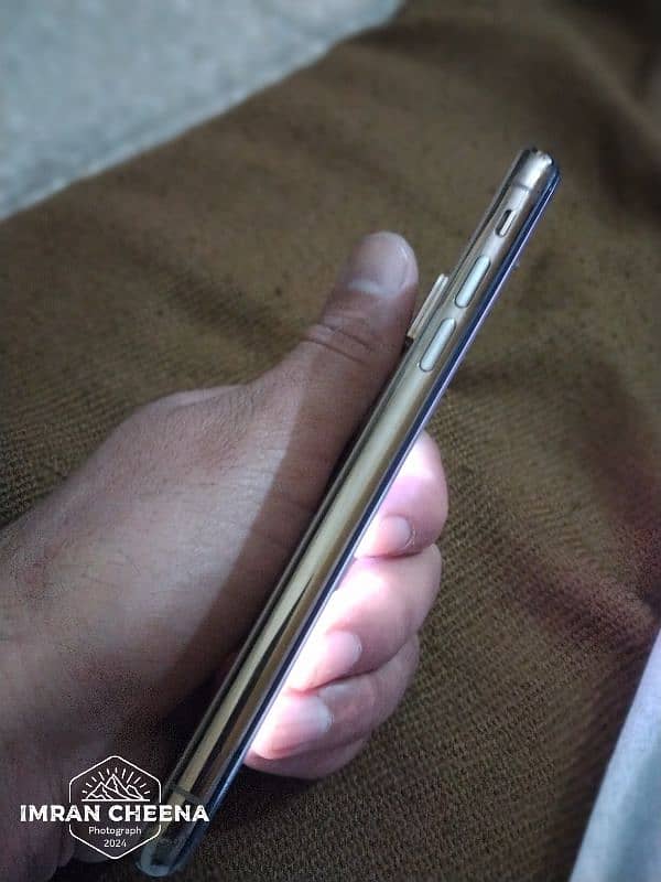 iphone Xs  512GB. exchange possible 3