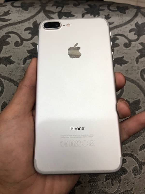 iphone 7plus 32gb pta approved 2