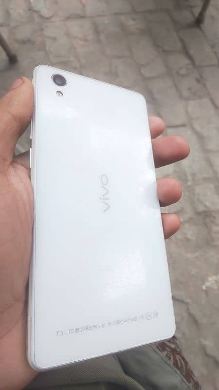 Vivo Y51a urgent sale 3