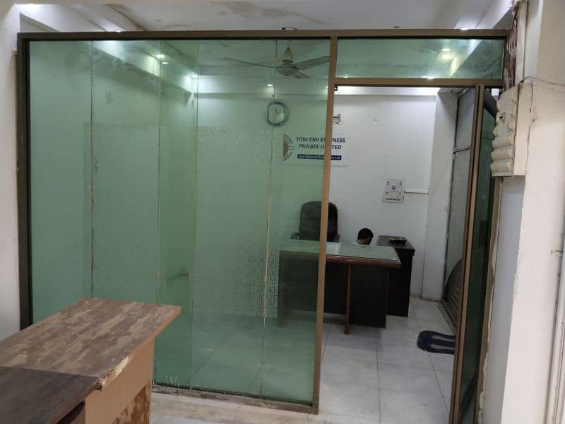 office available for rent main chungi no 6 Opposite Al Habib bank 0