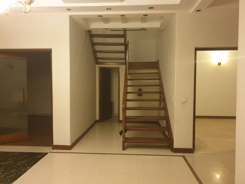 10 Marla Modern Design Beautiful House Available For Rent at Prime Location in Z Block DHA Phase 3 Lahore 9