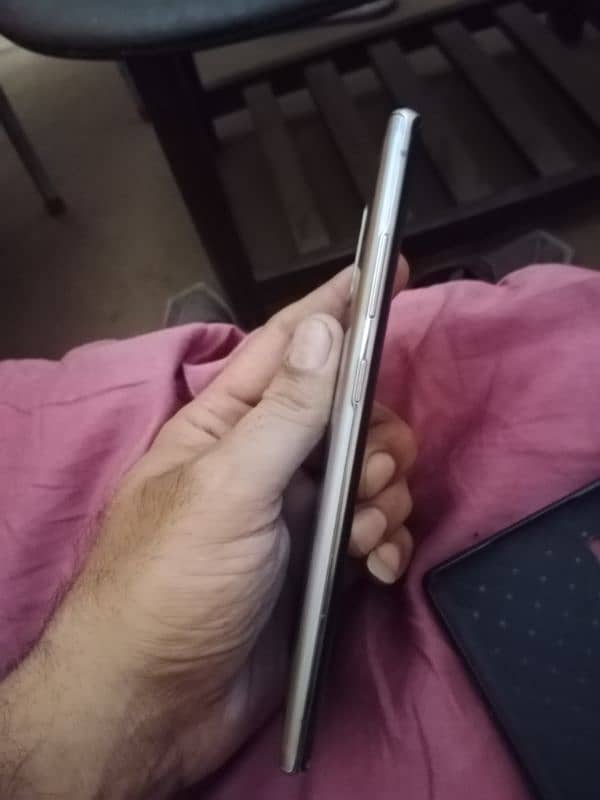 Samsung Note 10 plus Complete Box. PLZ READ THIS ADD 3