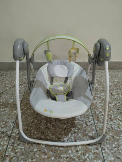 Ingenuity Soothe'n Delight Portable Swing