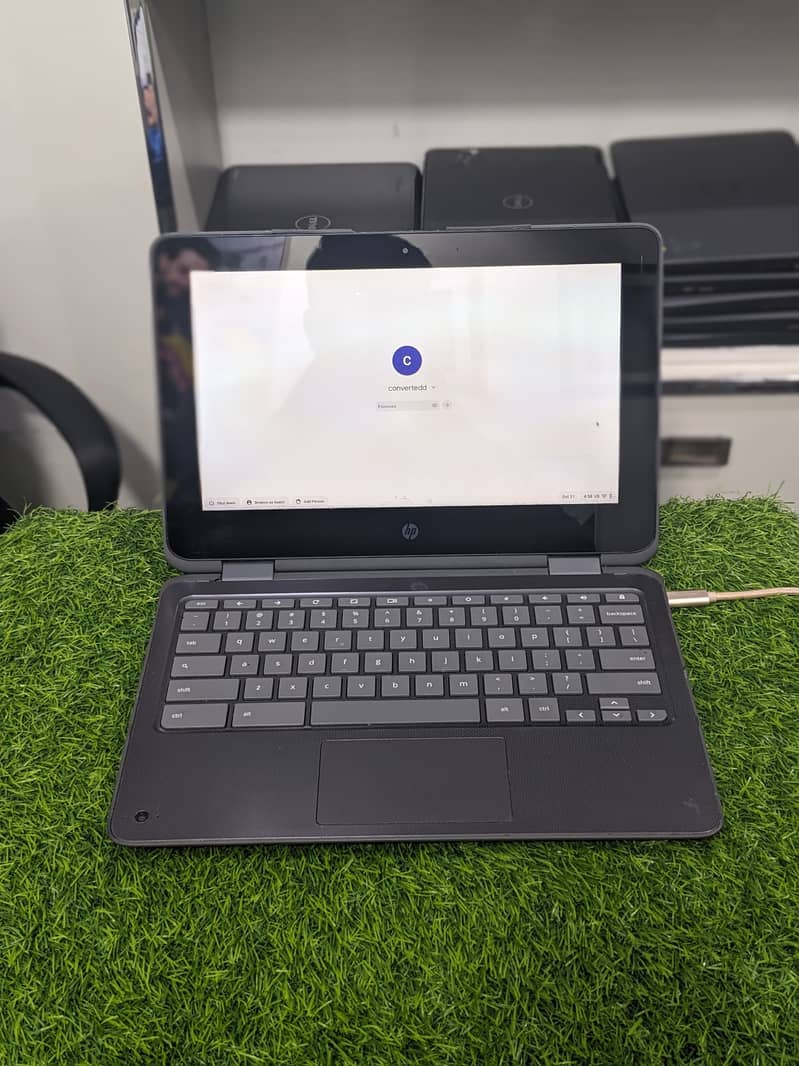 HP Chromebook X360G1 4GB RAM , 32GB Storage ! With Built-in Playstore 0