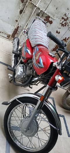 honda cg125 7th month registration low k. m only 1150 drive