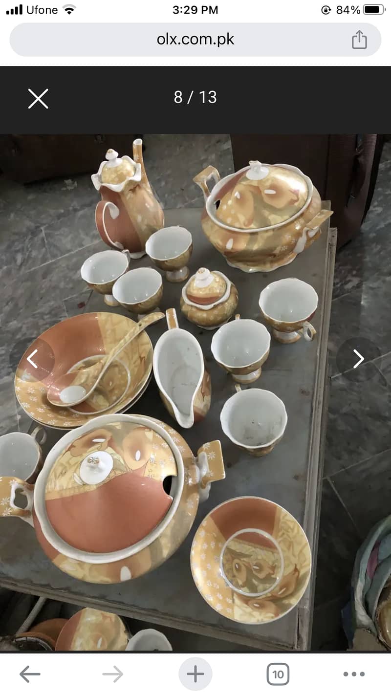 Dinner set 10/10 condition ( england made ) 0