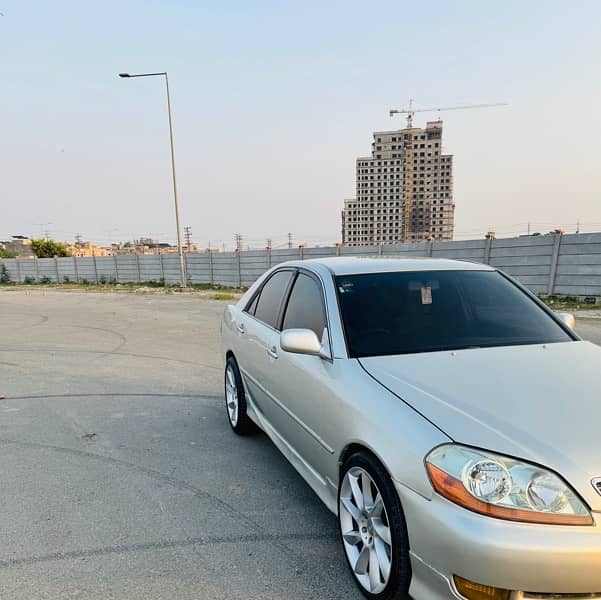 Toyota Mark II 2004 10