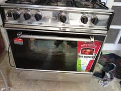 "Gas Oven for Sale - Excellent Condition, Urgent Sale"