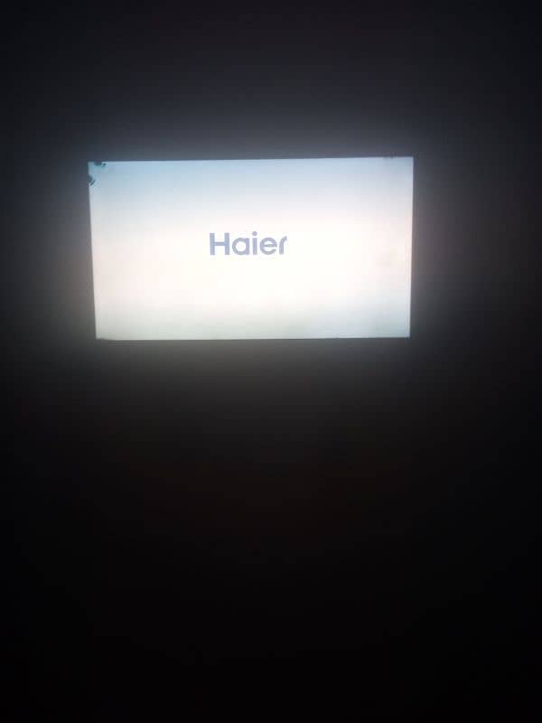 HAIER smart led 40inch 2