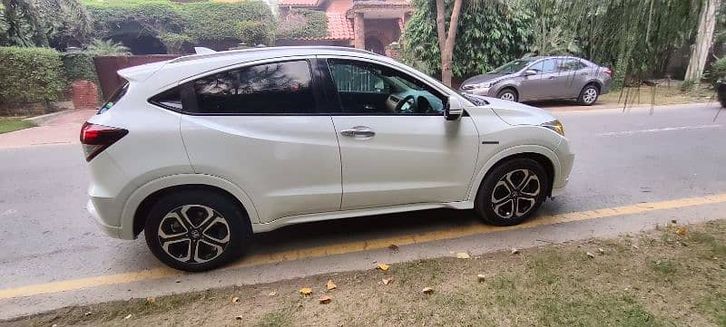 Honda Vezel 2015 4