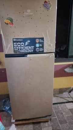 Downlance Refrigerator model 9178 condition 8 to 10 Arjant sale,