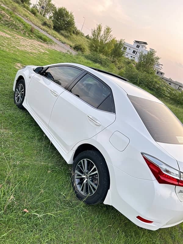 Toyota Corolla Altis Grande2020 11