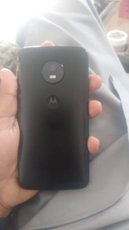 moto e4 2