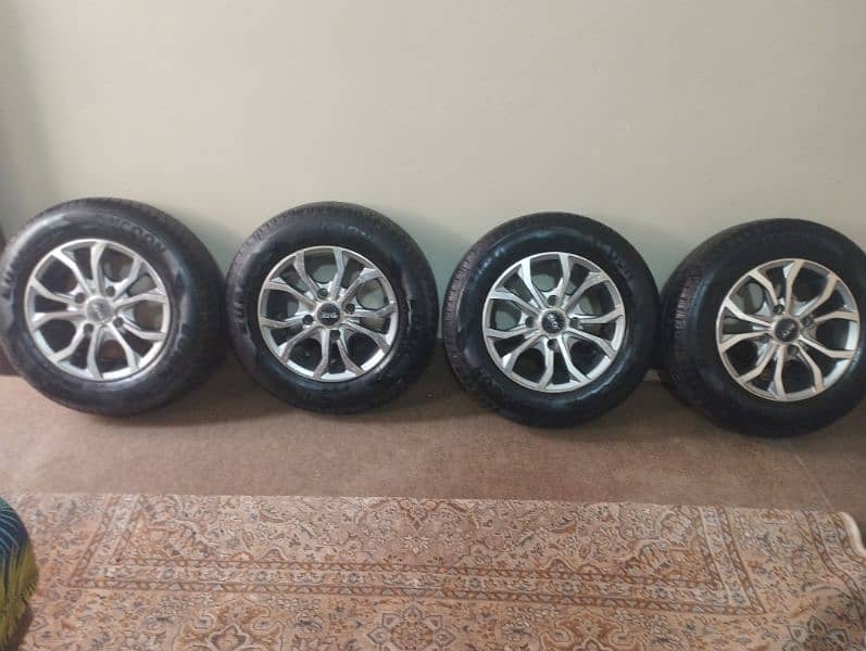 13 Inch 114 PCD Imported Alloy Rims with New Tycoon Tyres 175/70/13 3