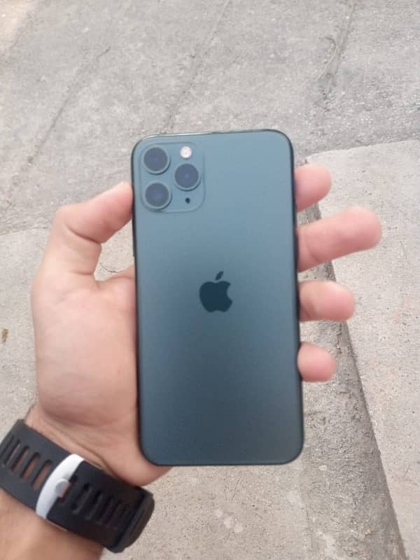 iPhone 11 pro 0