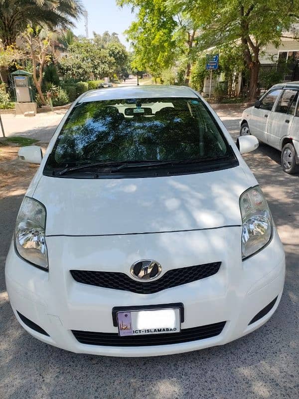 Toyota Vitz 2010 1