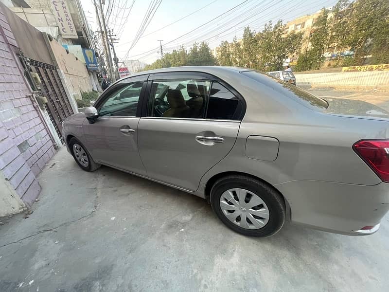 Toyota Corolla Axio 2015 0