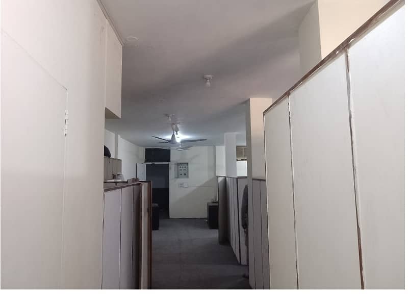 Sami Furnished Area 850 Square Feet Office Available For Rent Real Pictures In Main Boulevard Road Gulberg 3 Lahore 1