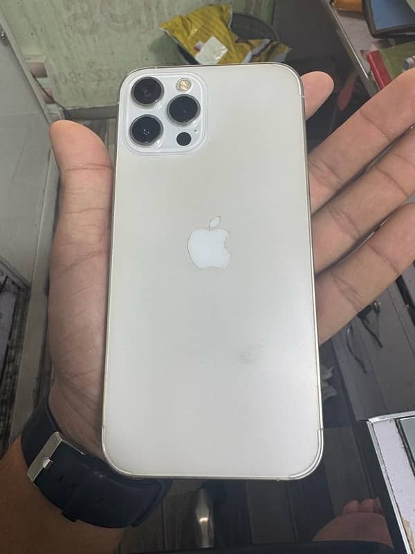 iPhone 12 Pro Max non pta 3