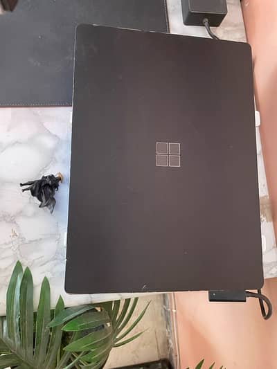 Surface Laptop 3 Core i7 10th Gen 16gb RAM