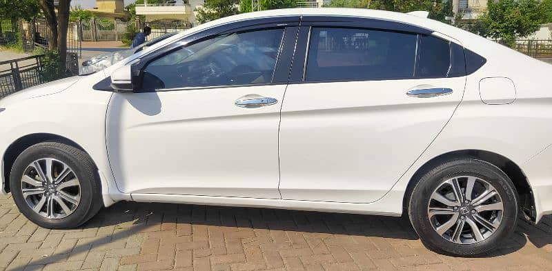 Honda City Aspire 2023 1.5 L 1