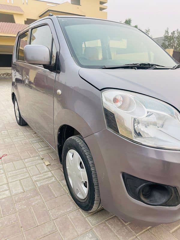 Suzuki Wagon R VXL 2016 ( Home use car in good Condition ) 1