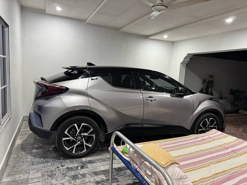 Toyota C-HR 2018 2