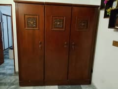 pure chinnot cabinet divider 10/9 condition