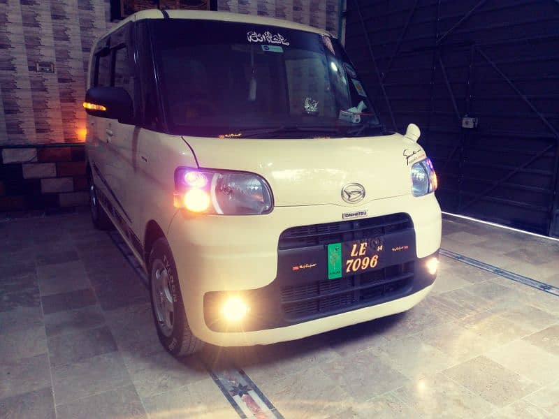 Daihatsu Tanto 2014 0