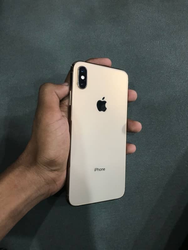 iphone xsmax 256gb pta approved 5