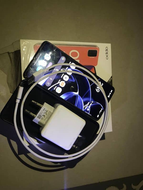 OPPo F17 for sale with box and accessories 2