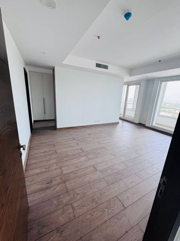 Brand New 3 Bedroom Apartment ready to move on 12th Floor 8