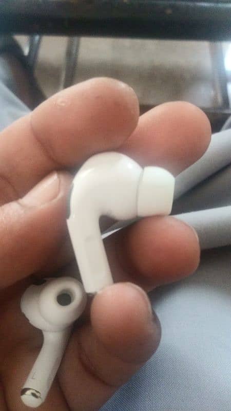 airpod pro origional 4