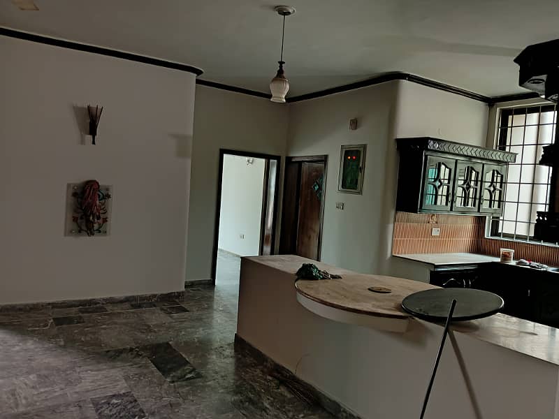 1 KANAL UPPER PORTION FOR RENT IN JOHAR TOWN 3