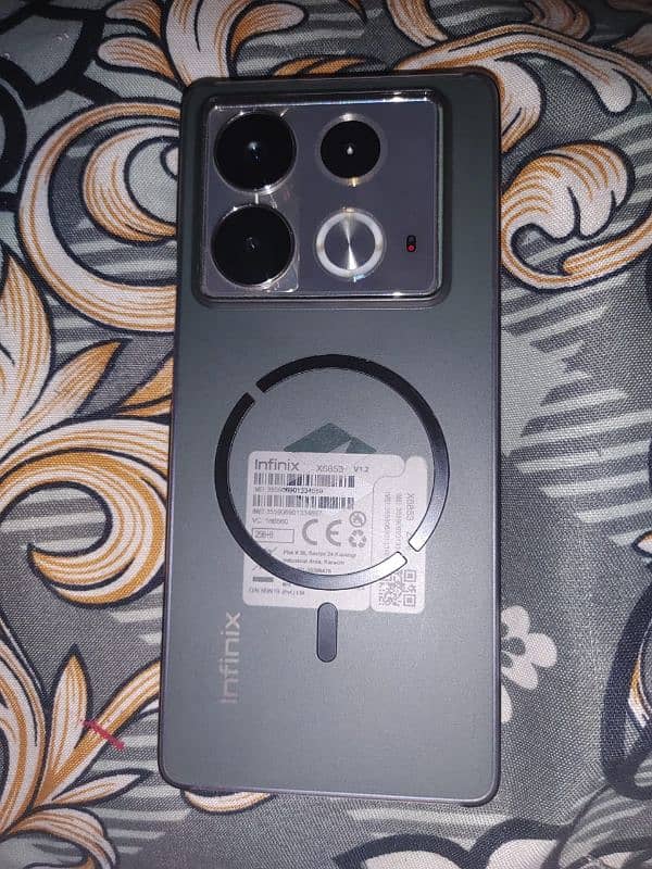 infinix not 40 10 by 10 condition 8 256 5