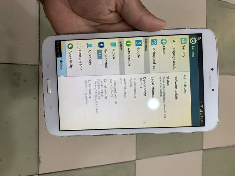 Samsung Tab 3 Model SM-T311 6