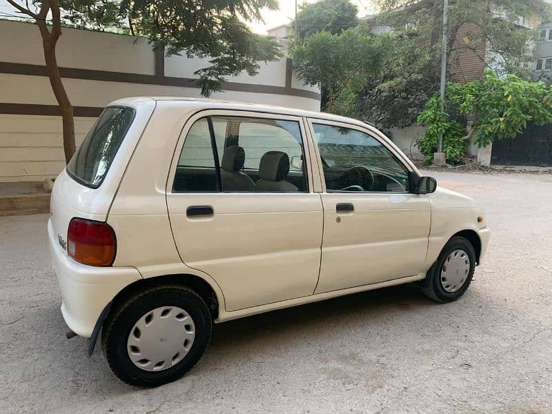 Daihatsu Cuore Automatic 2004 4