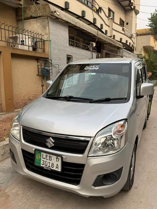 Suzuki Wagon R 2017 11