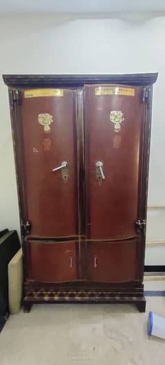 Steel cupboards | Steel safe