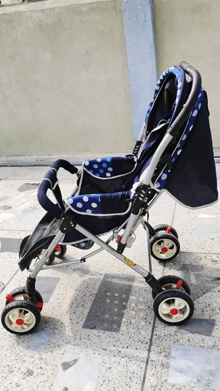 baby pram 1