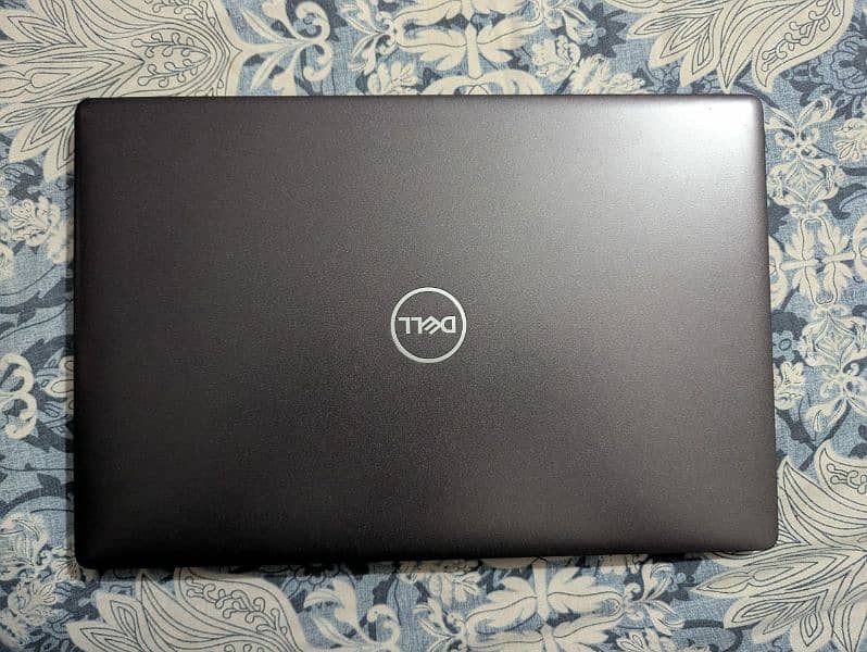 Dell 5400 Core i5 8th generation 0