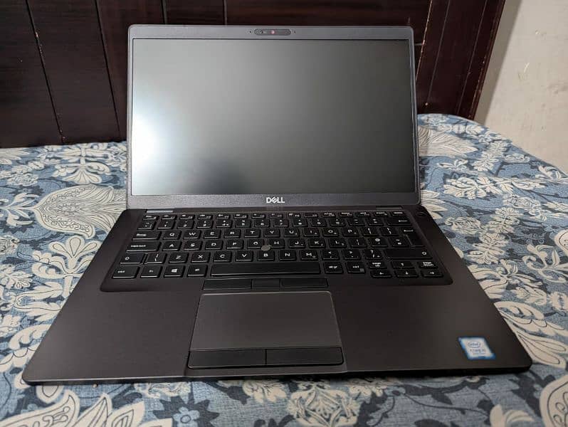 Dell 5400 Core i5 8th generation 1