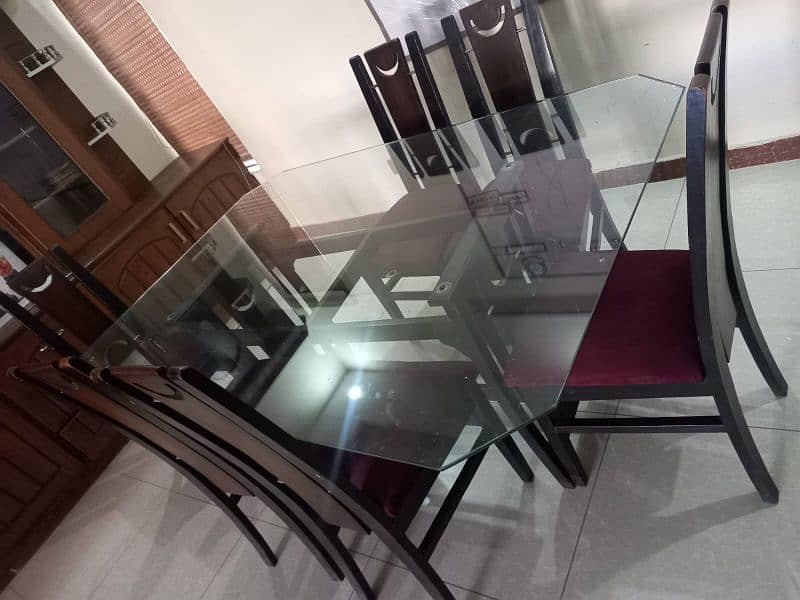 6 seater dining table 4