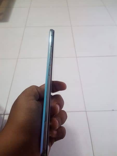 Oppo f15 8/128 for sale 5