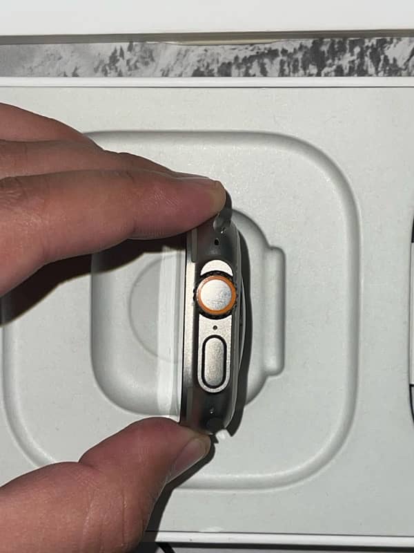 Apple Watch Ultra 4