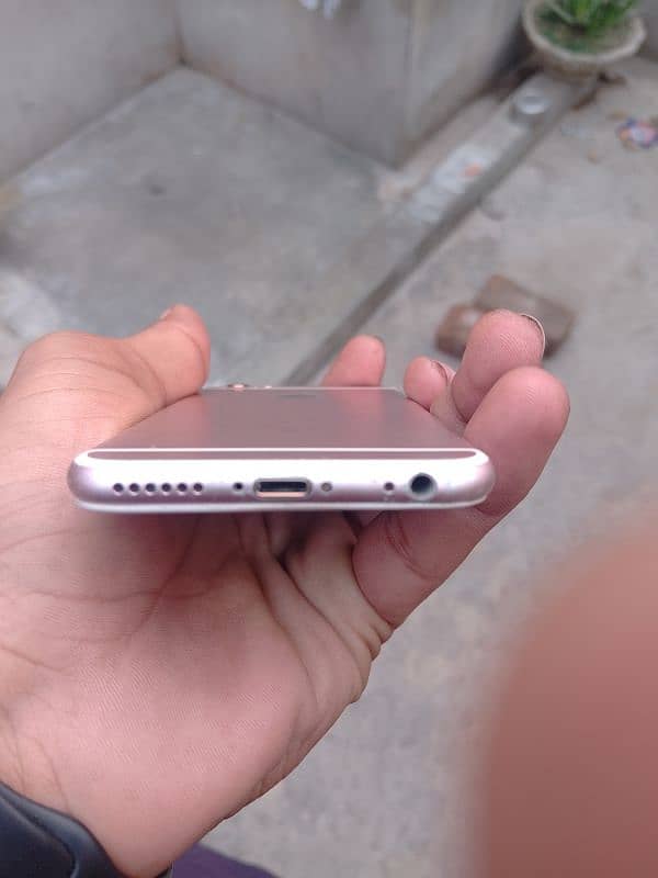 iphone 6s 128gb pta approved 4