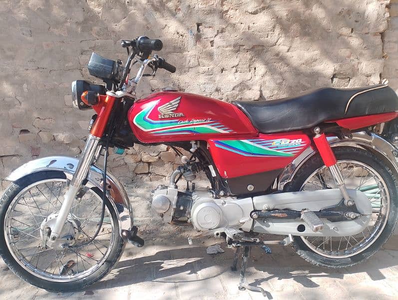 Honda CD 70 (2017) modle 0