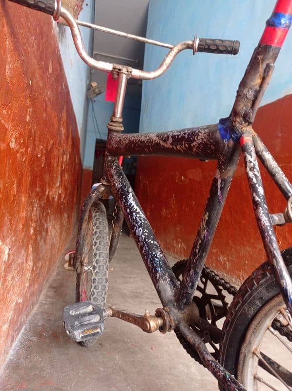 bicycle available for sale only serious person talk with me 3